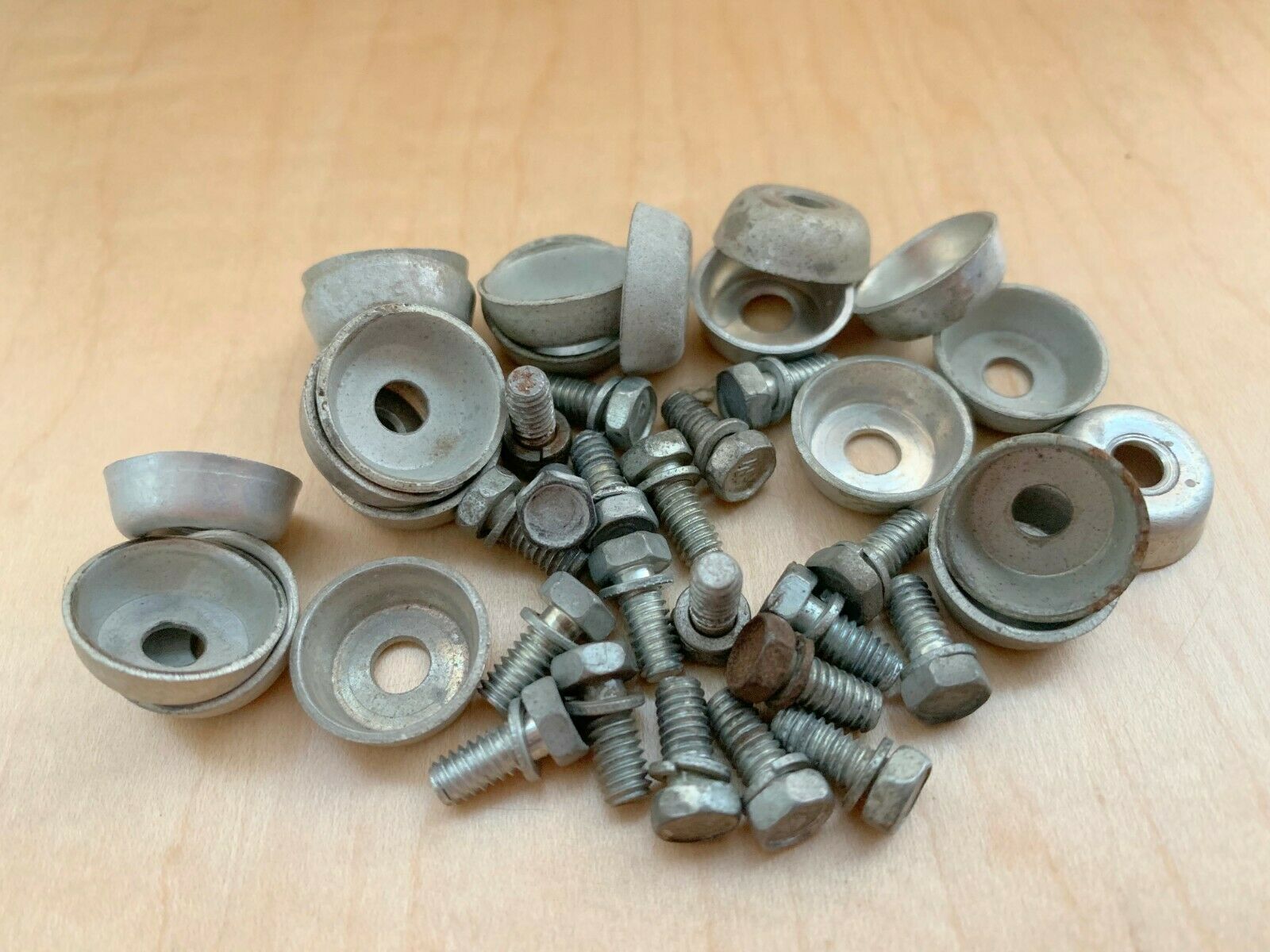 ROGERS 60s 70s Vtg Lug Casing MOUNTING SCREWS STAR WASHER Parts Lot of 40 Swivo 