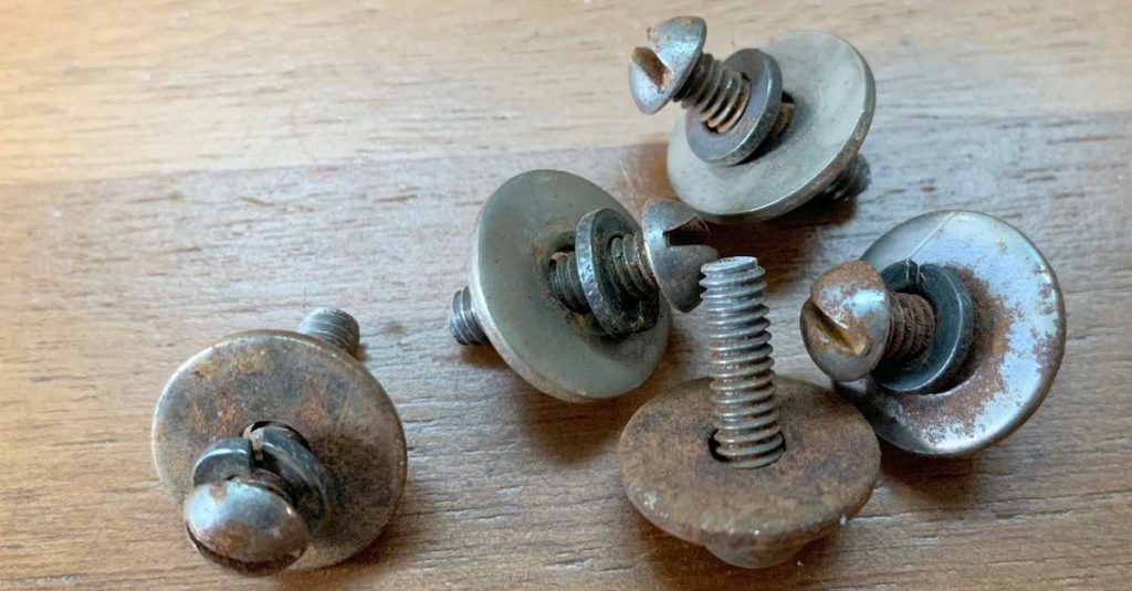 Leedy box lug mounting screws
