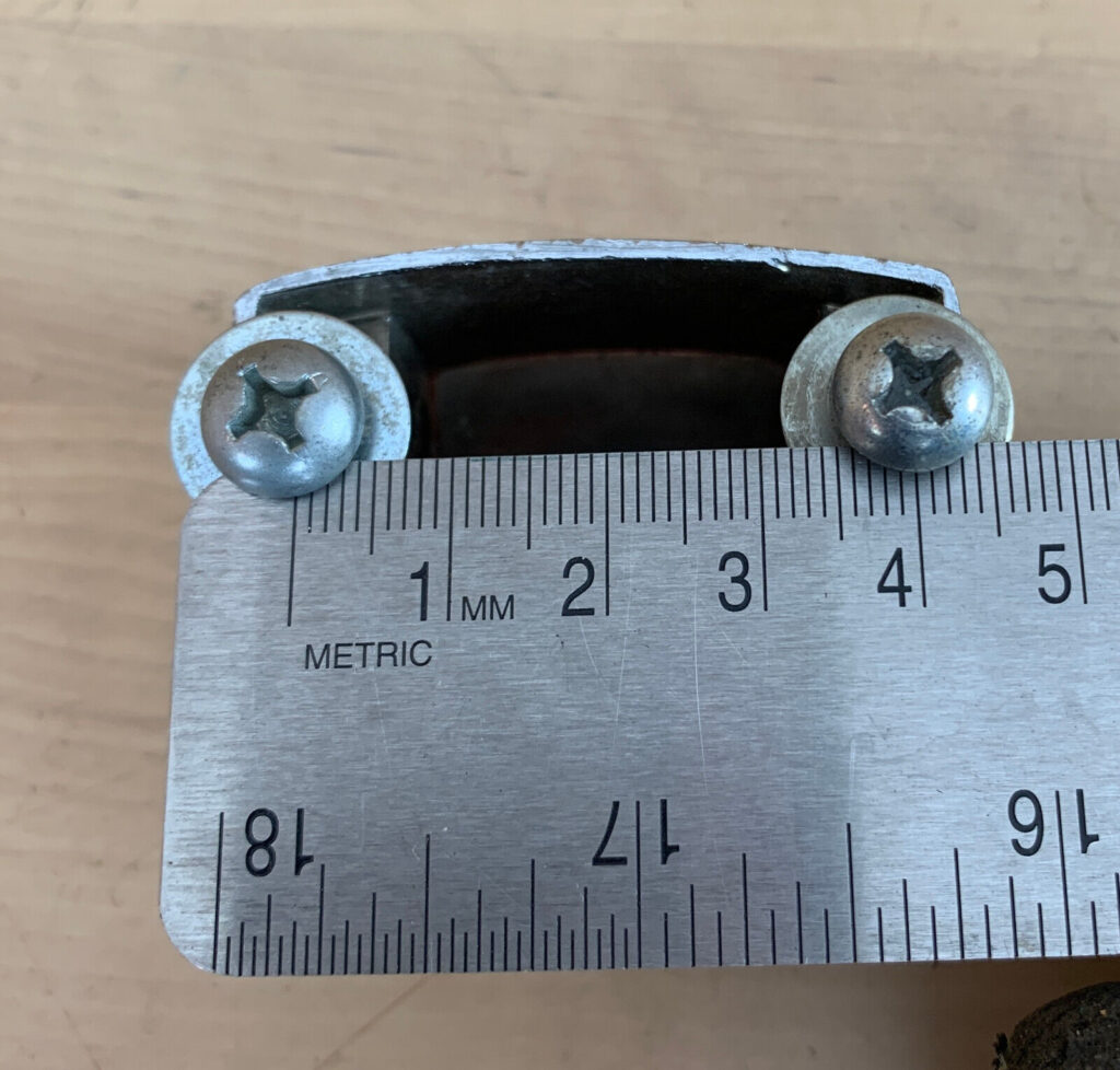 Hoshino Kougkyou K floor tom leg bracket hole spacing